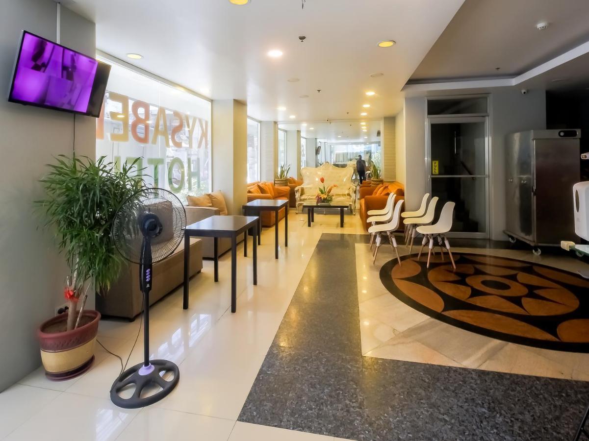 Vaccinated Staff - Oyo 837 Kysabel Hotel Paco Ngoại thất bức ảnh